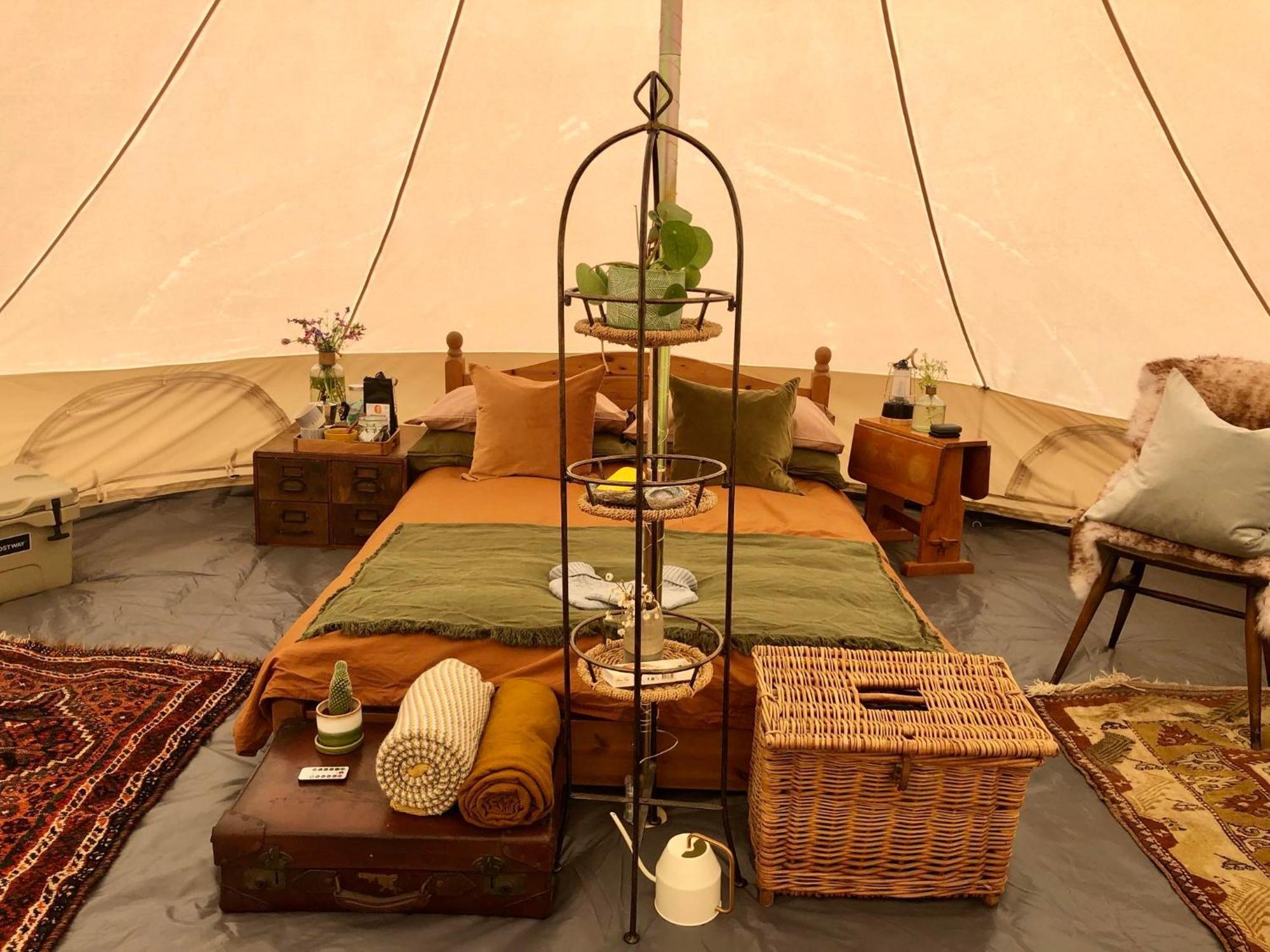 Beesands Belltents Kingsbridge  Extérieur photo